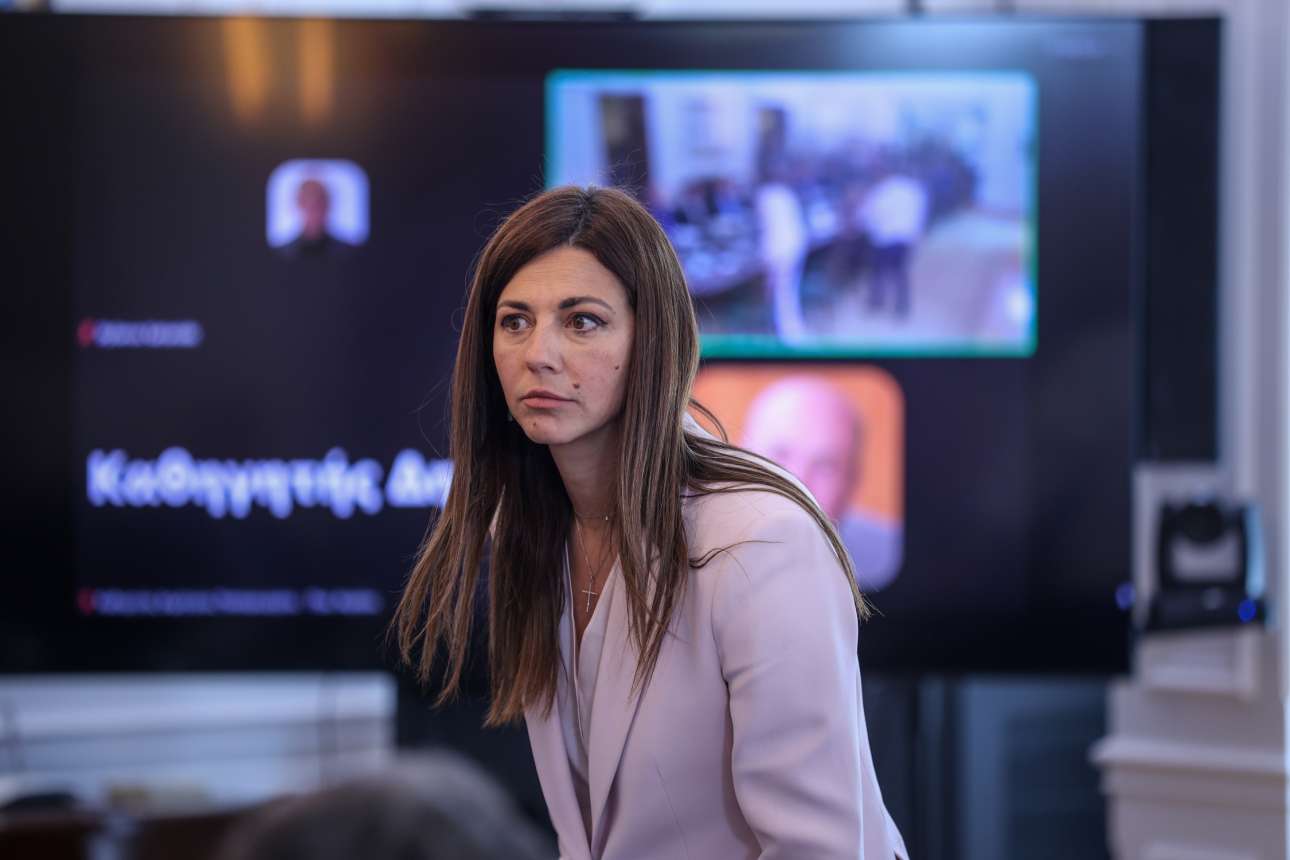 Ζαχαράκη: Δεν καταργούνται οι Πανελλαδικές – θα μετρούν οι βαθμοί και στις τρεις τάξεις Λυκείου