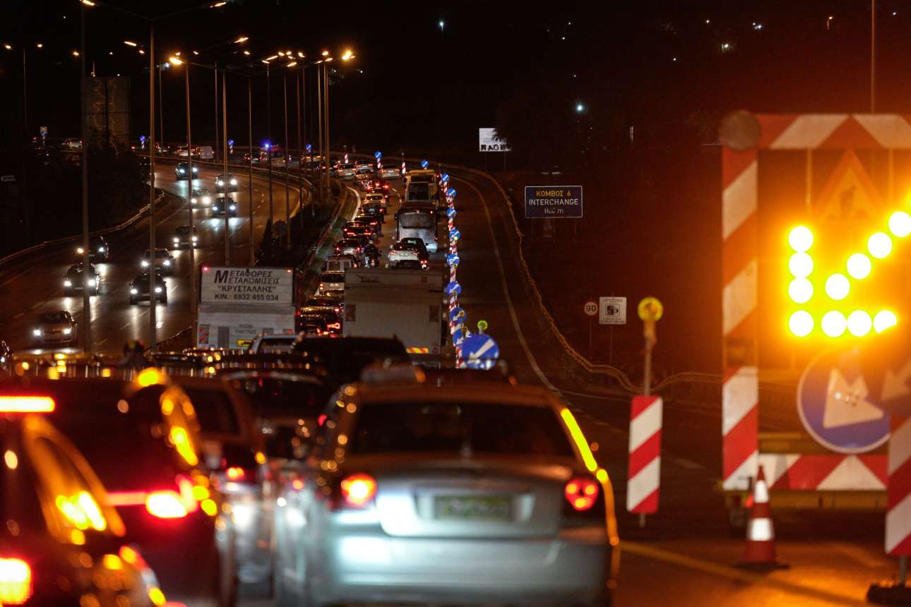 «You ’ve got mail» από την ΑΑΔΕ για ανασφάλιστο ΙΧ ή/και απλήρωτα τέλη