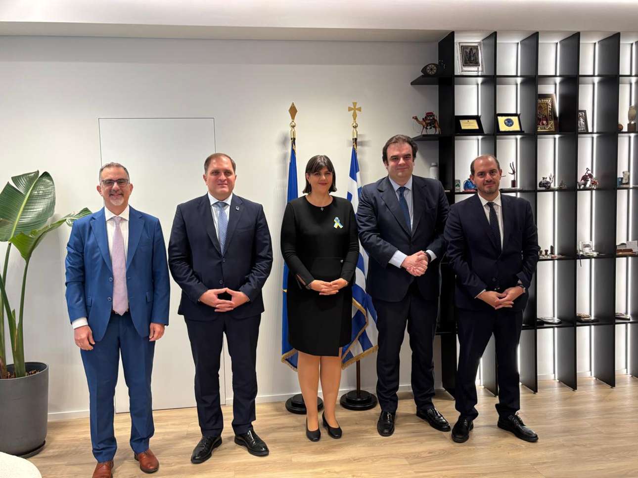 Συνάντηση Πιερρακάκη με Κοβέσι με φόντο την επιχείρηση «Καλυψώ»