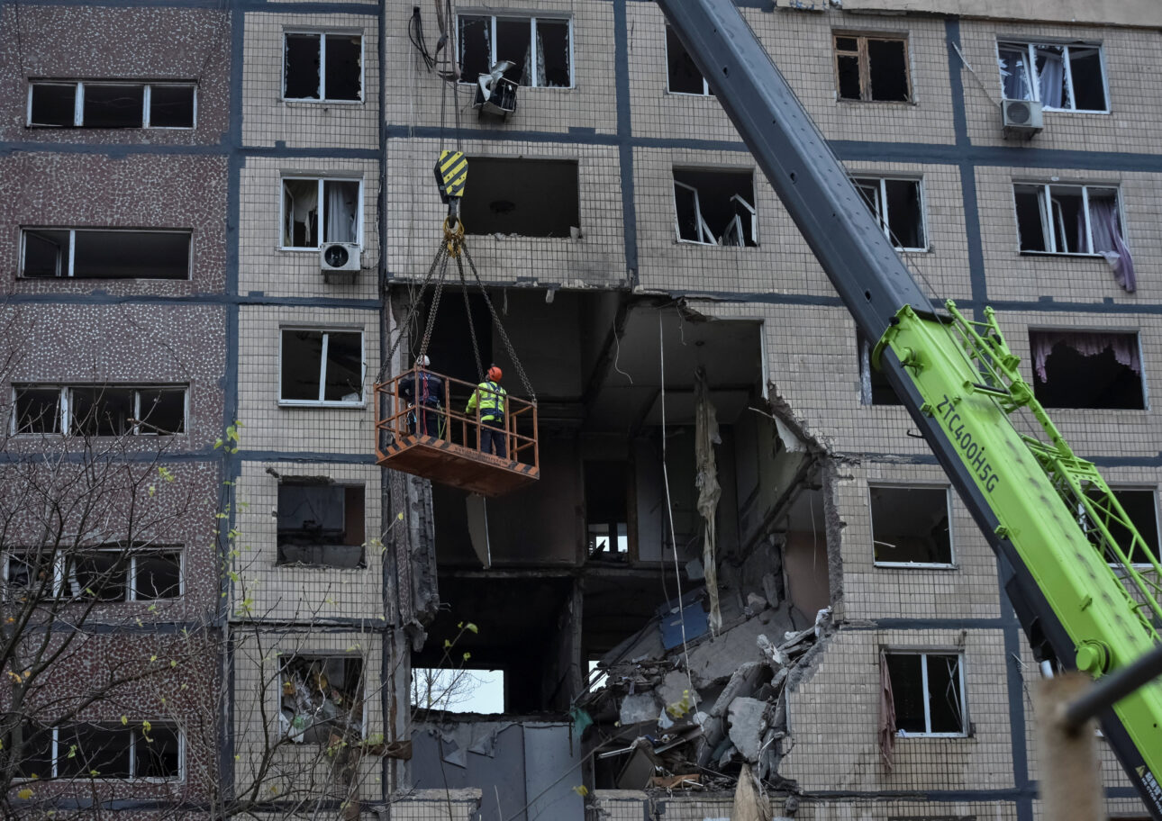 Ουκρανία: Επτά νεκροί από ρωσικές επιθέσεις – Μαζικές διακοπές ρεύματος