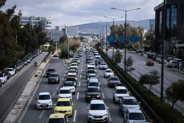 Αναρτηθηκαν τα τέλη κυκλοφορίας – έως 31/12 η πληρωμή