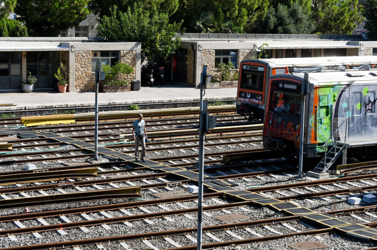 Εκτακτη στάση εργασίας 12.00-18.00 σε Μετρό, Ηλεκτρικό και Τραμ μετά τον θάνατο εργαζομένου της ΣΤΑΣΥ