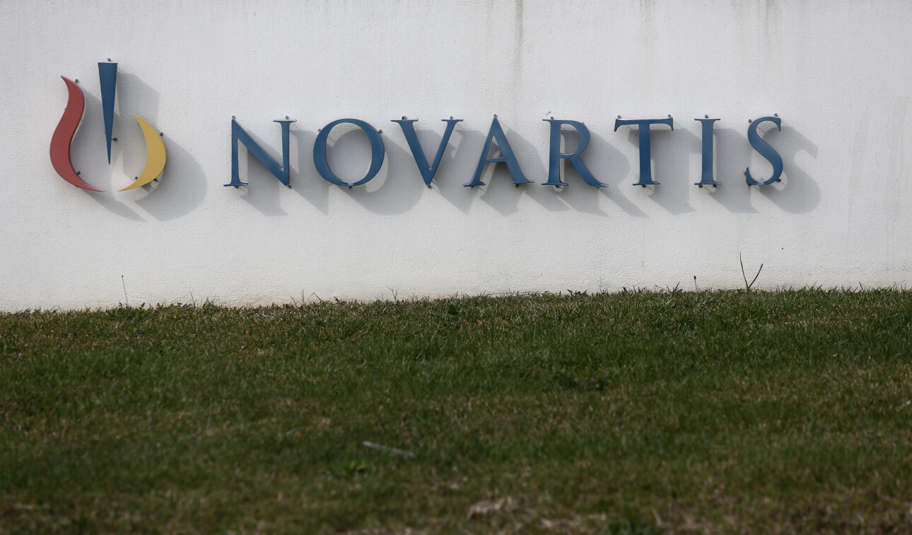 Εντολή δέσμευσης από την Αρχή Βουρλιώτη για τον «χορό» εκατομμυρίων στους «προστατευόμενους μάρτυρες» της Νovartis