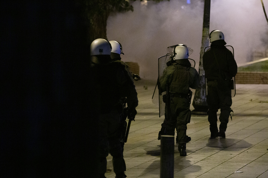 Θεσσαλονίκη: Επεισόδια με 18 προσαγωγές και μία σύλληψη μετά από συναυλία του ΛΕΞ