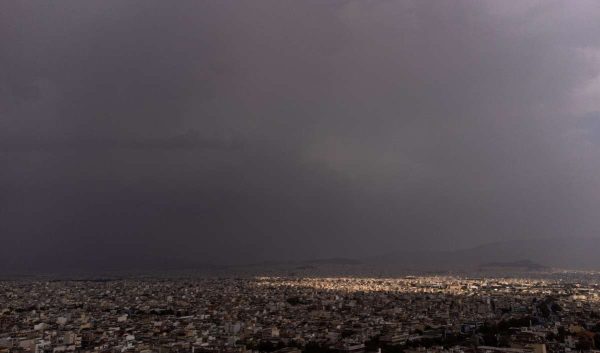 Πορτοκαλί προειδοποίηση από την ΕΜΥ: Από το απόγευμα ισχυρές βροχοπτώσεις και στην Αθήνα