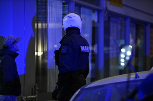 Αγρια καταδίωξη στην Κυψέλη: Τον πυροβόλησαν επτά φορές στη Δροσοπούλου