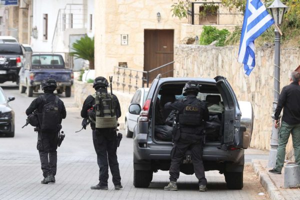 Κρήτη: Φρούριο τα Βορίζια μετά το μακελειό – αναζητούνται δράστες και οπλισμός