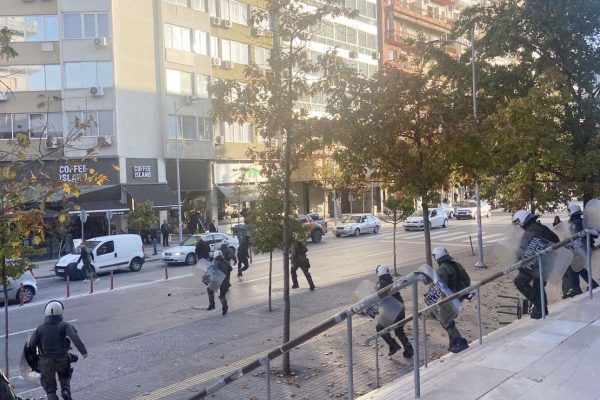 Αμετανόητοι: Επεισόδια μεταξύ χούλιγκαν στη δίκη στο Εφετείο των δολοφόνων του Αλκη Καμπανού