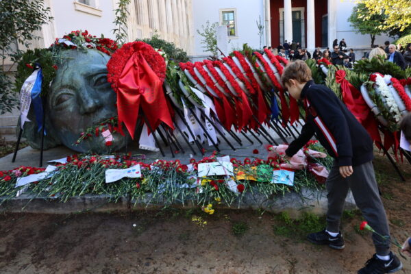 52 χρόνια Πολυτεχνείο: Οι εκδηλώσεις και οι μετακινήσεις στην Αθήνα