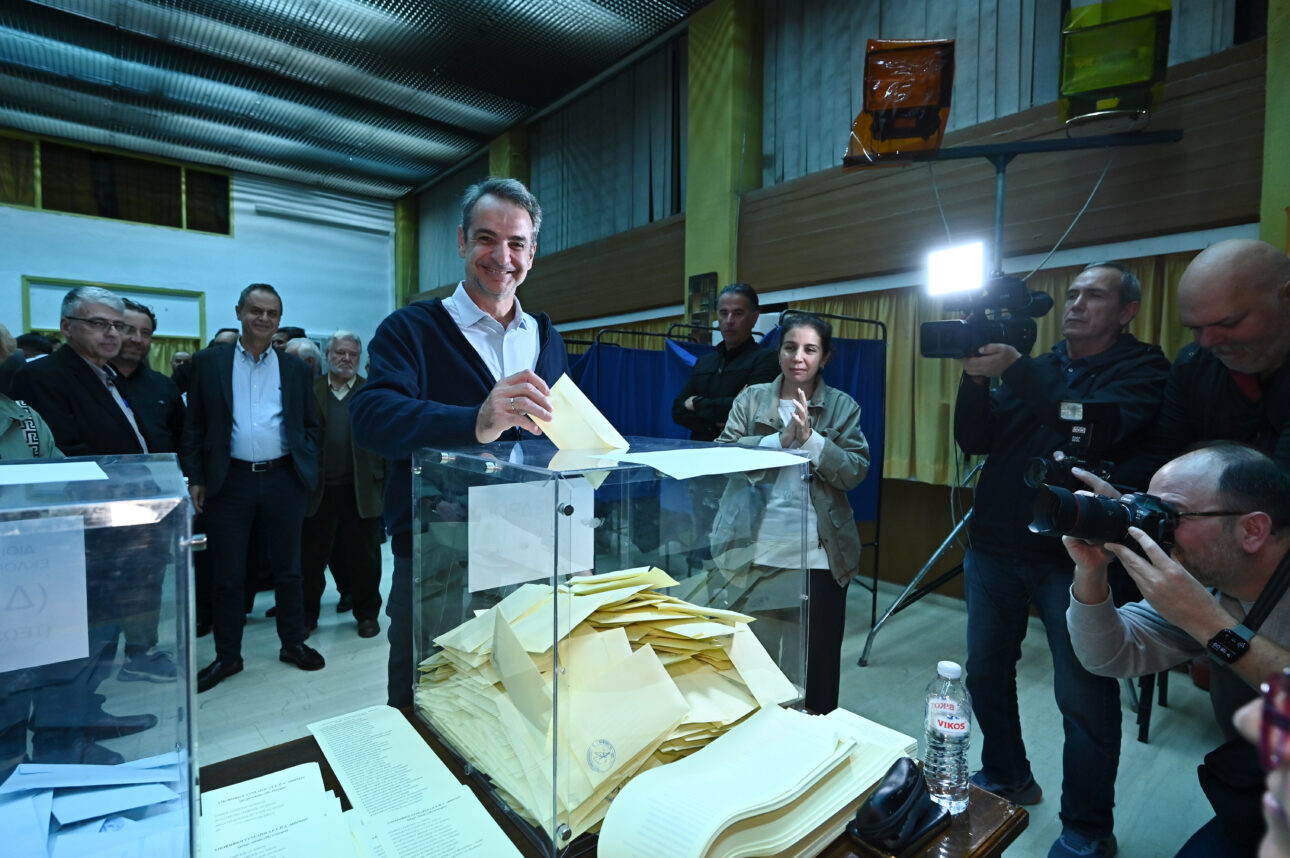 Εσωκομματικές εκλογές στη ΝΔ: Ικανοποίηση Μητσοτάκη για τη συμμετοχή