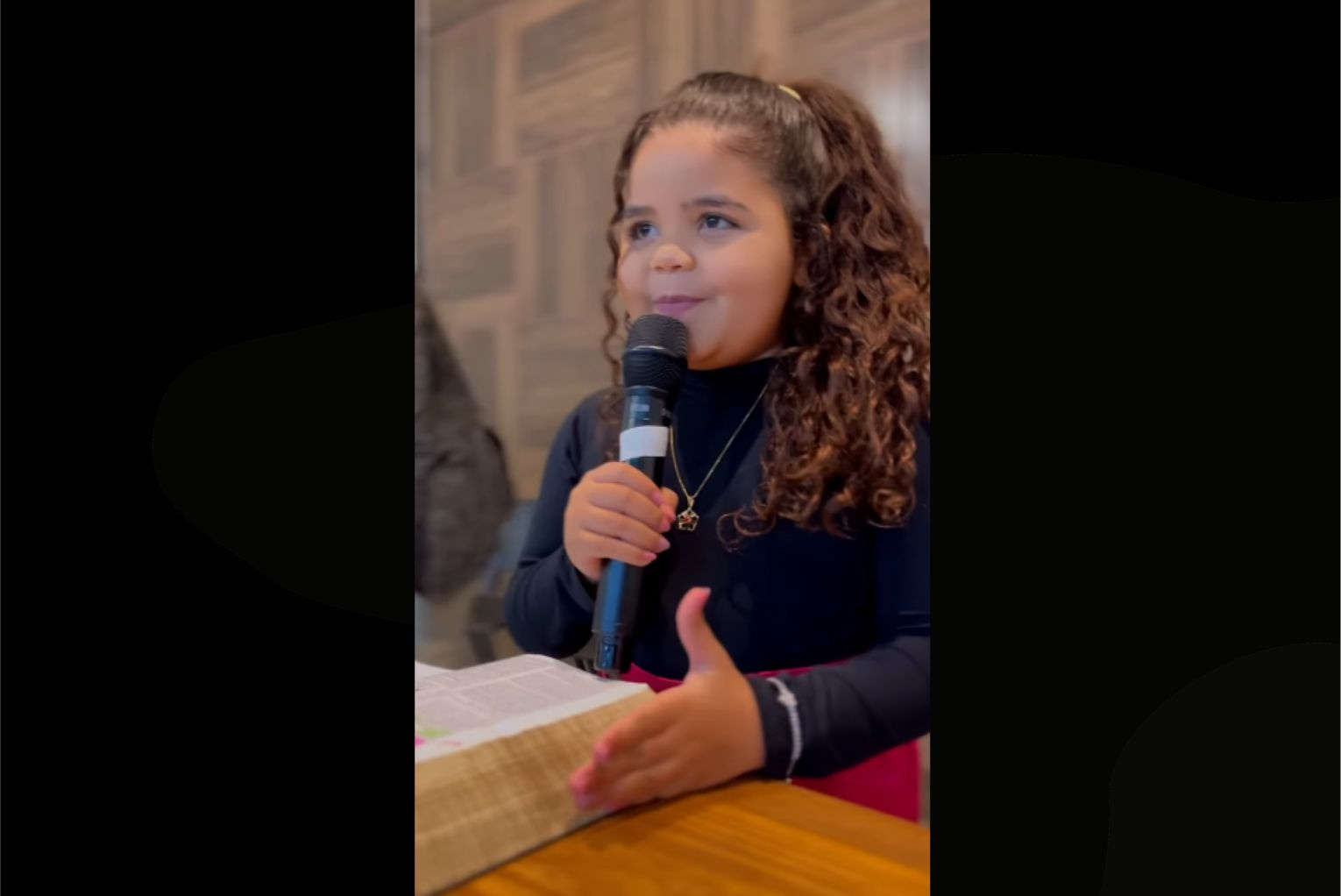 Βραζιλία: Διάσημη ευαγγελική ιεροκήρυκας ηλικίας 8 ετών!