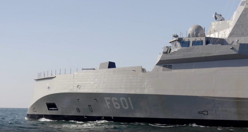 Επεσαν οι υπογραφές για την τέταρτη FDI HN «Θεμιστοκλής» – Στις 18 Δεκεμβρίου η γαλανόλευκη στην F-601 «Κίμων»