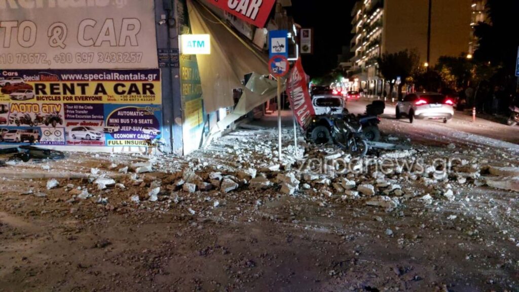 Χανιά: Κατέρρευσε μπαλκόνι – από τύχη δεν υπήρξαν θύματα