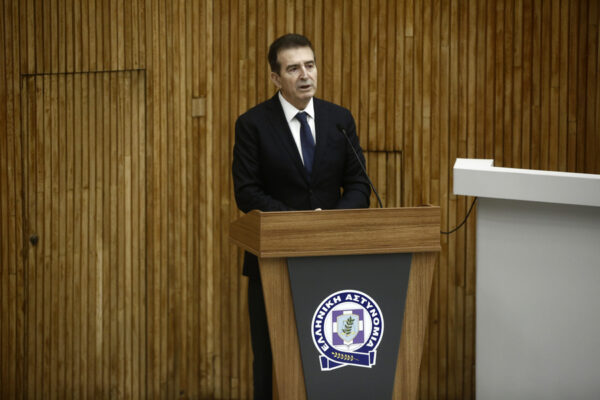 Χρυσοχοΐδης: «Ο πόλεμος ενάντια στους εμπόρους ναρκωτικών θα συνεχιστεί»