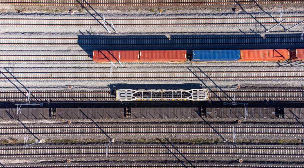 Αθήνα-Θεσσαλονίκη κάτω από 3,5 ώρες με τρένο; Υπομονή άλλους 18 μήνες