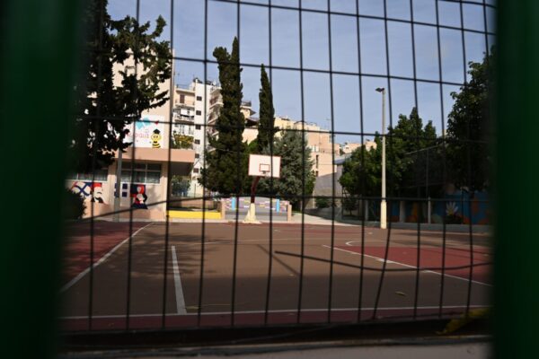 Κυψέλη: Μαθήτρια επιτέθηκε με μαχαίρι σε 14χρονη μέσα σε σχολείο