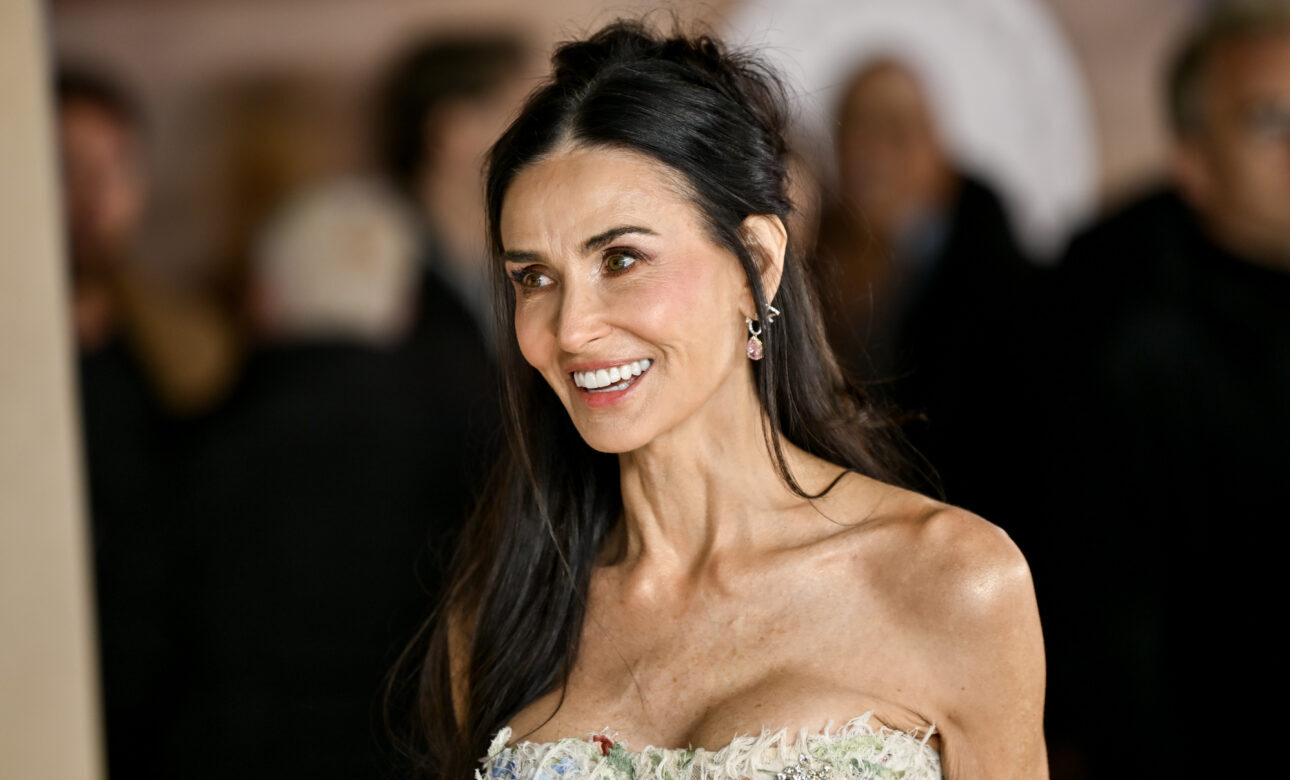 Ντέμι Μουρ: «Στα 63 μου αισθάνομαι καλύτερα από πριν»