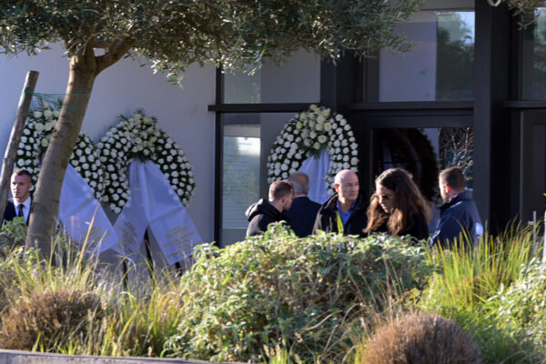 &Tau;&omicron; &tau;&epsilon;&lambda;&epsilon;&upsilon;&tau;&alpha;ί&omicron; &alpha;&nu;&tau;ί&omicron; &sigma;&tau;&omicron;&nu; &Gamma;&iota;ώ&rho;&gamma;&omicron; &Pi;&alpha;&pi;&alpha;&delta;ά&kappa;&eta; &sigma;&tau;&omicron; &alpha;&pi;&omicron;&tau;&epsilon;&phi;&rho;&omega;&tau;ή&rho;&iota;&omicron; &Rho;&iota;&tau;&sigma;ώ&nu;&alpha;&sigmaf;